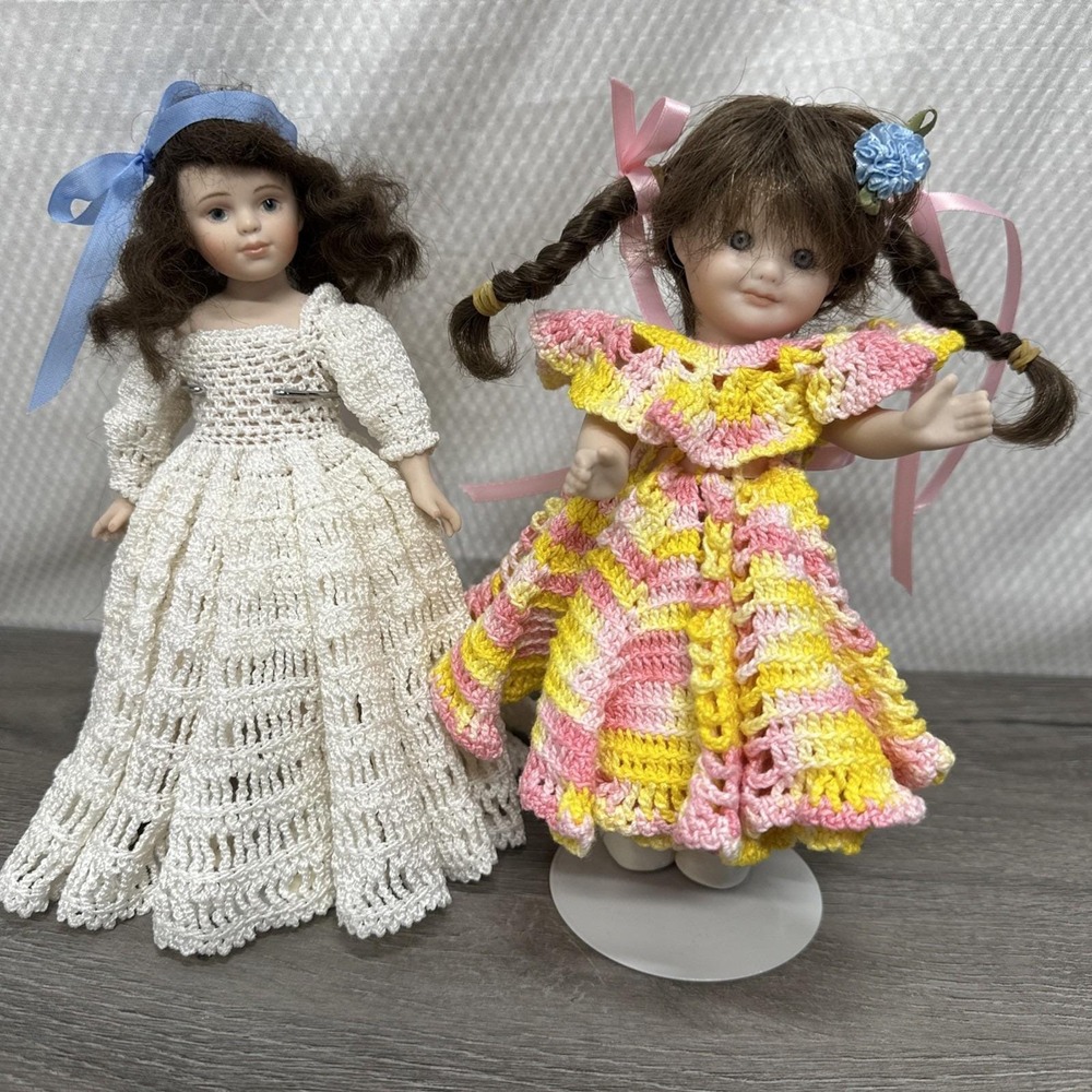 Set 2 Vintage Small All Porcelain 4" Doll With Handmade Crochet Dresses Stands